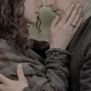 Forever Yours | A Claire/Jamie fanmix