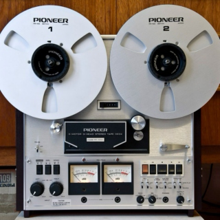 Classic and New Soul on A 2-Track Reel-to-Reel