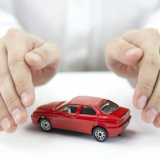 Phí bảo hiểm xe ô tô mua thế nào cho hớp lý